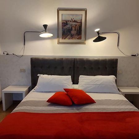 Verona Relax & Stay Rooms Εξωτερικό φωτογραφία
